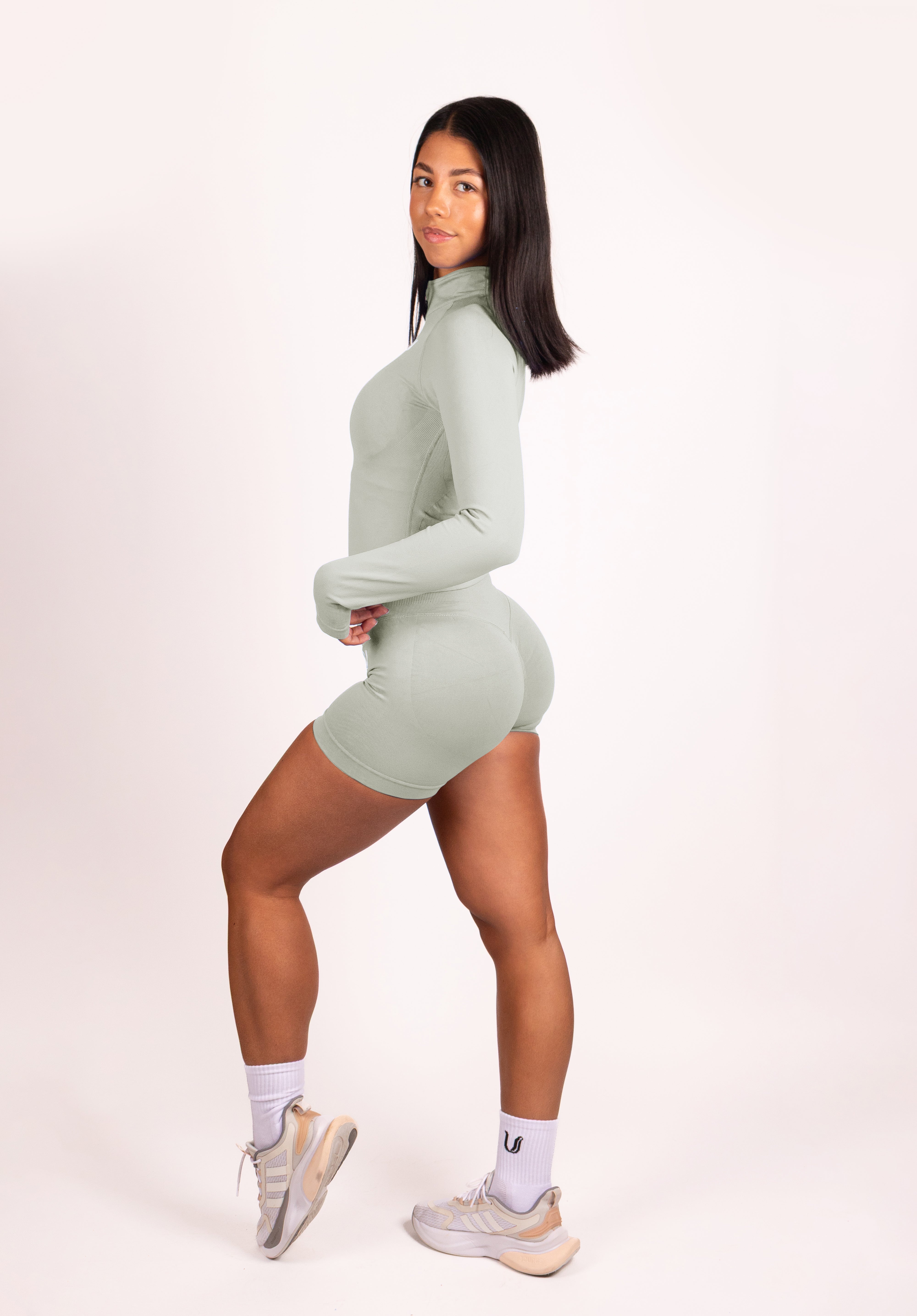 Beau | Premium High Performance Scrunch Shorts - Green