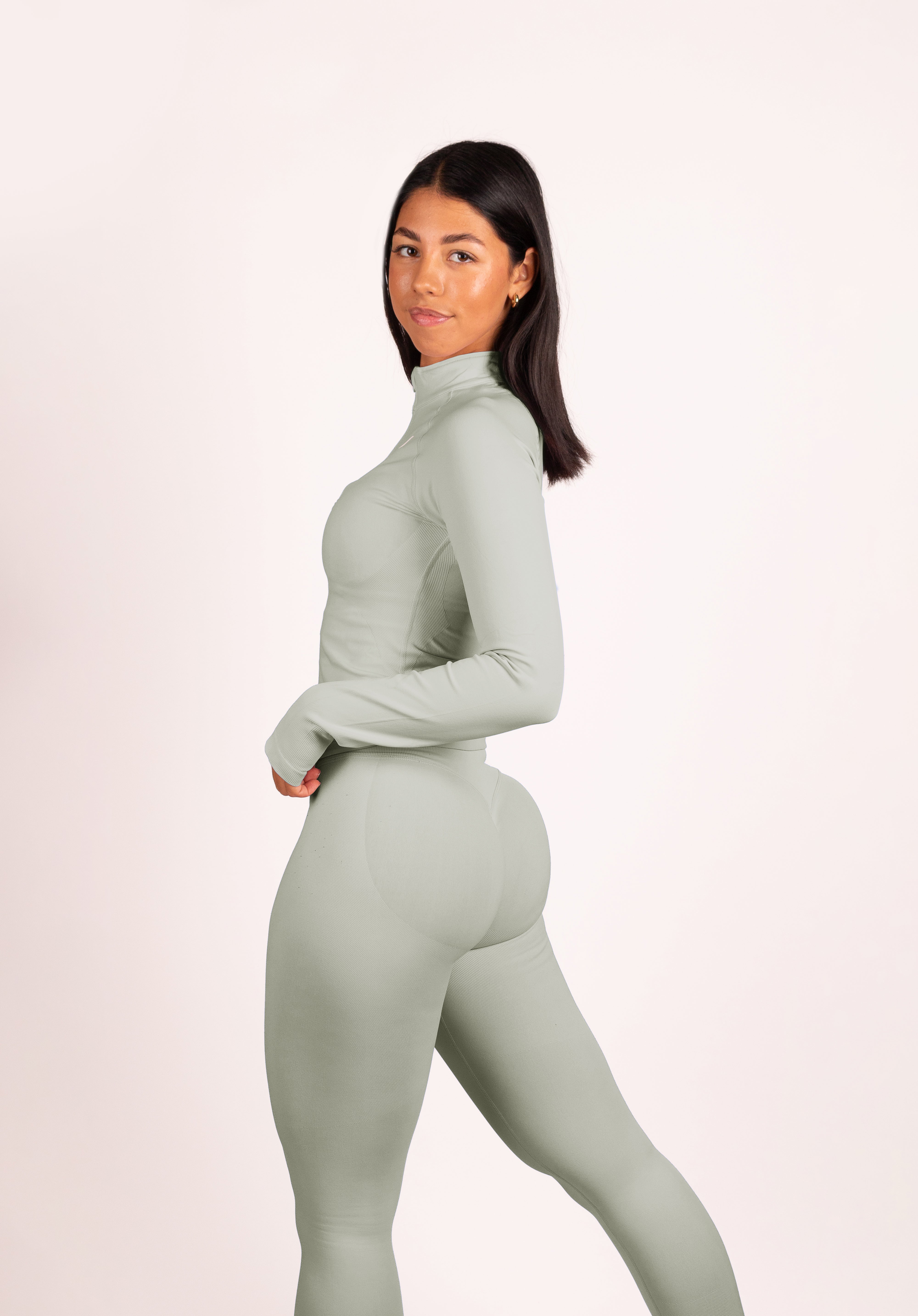 Beau | Premium High Performance Scrunch Leggings - Ivory