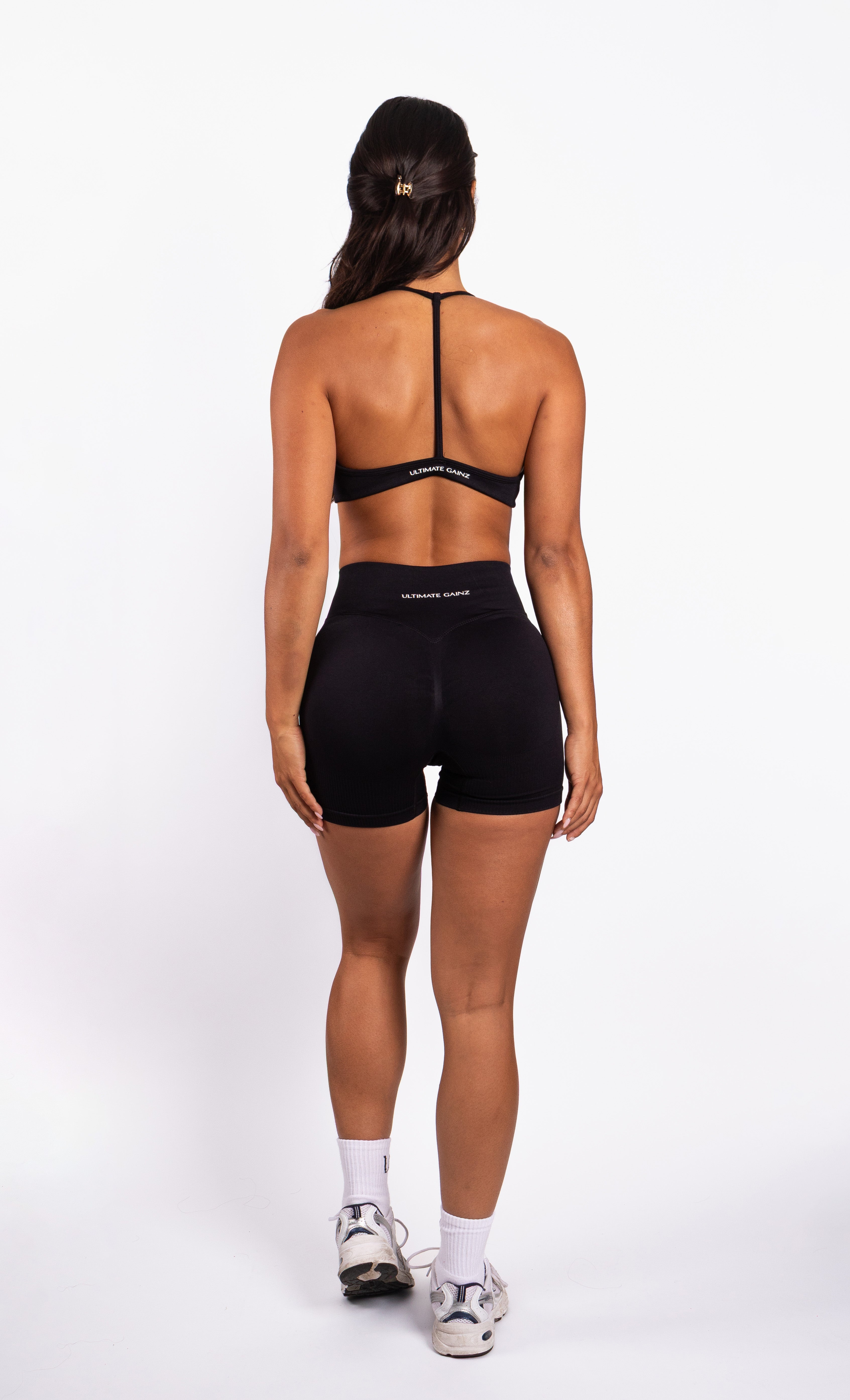 Nova | Seamless Shorts – Black