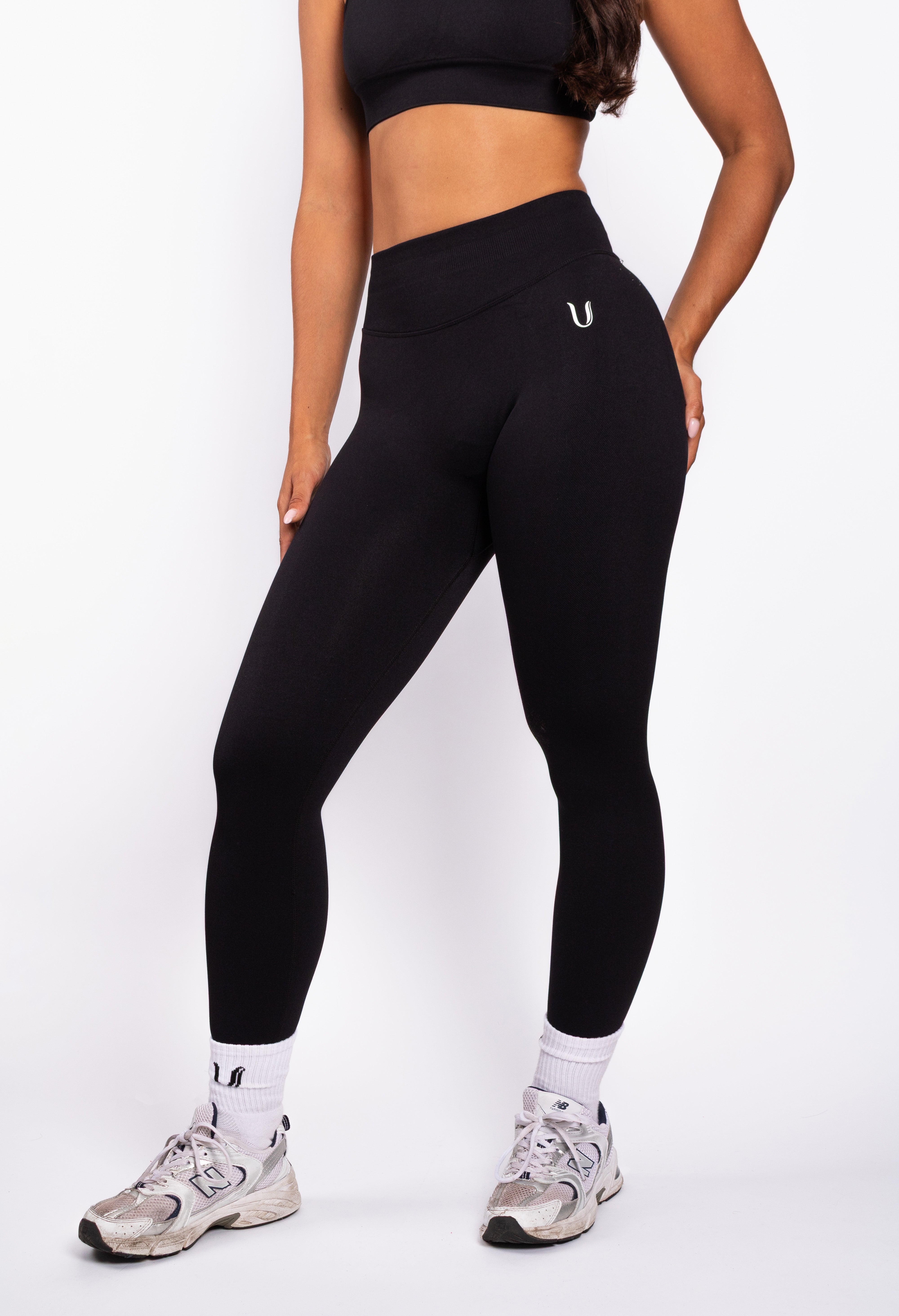 Beau | High Performance Legging - Schwarz