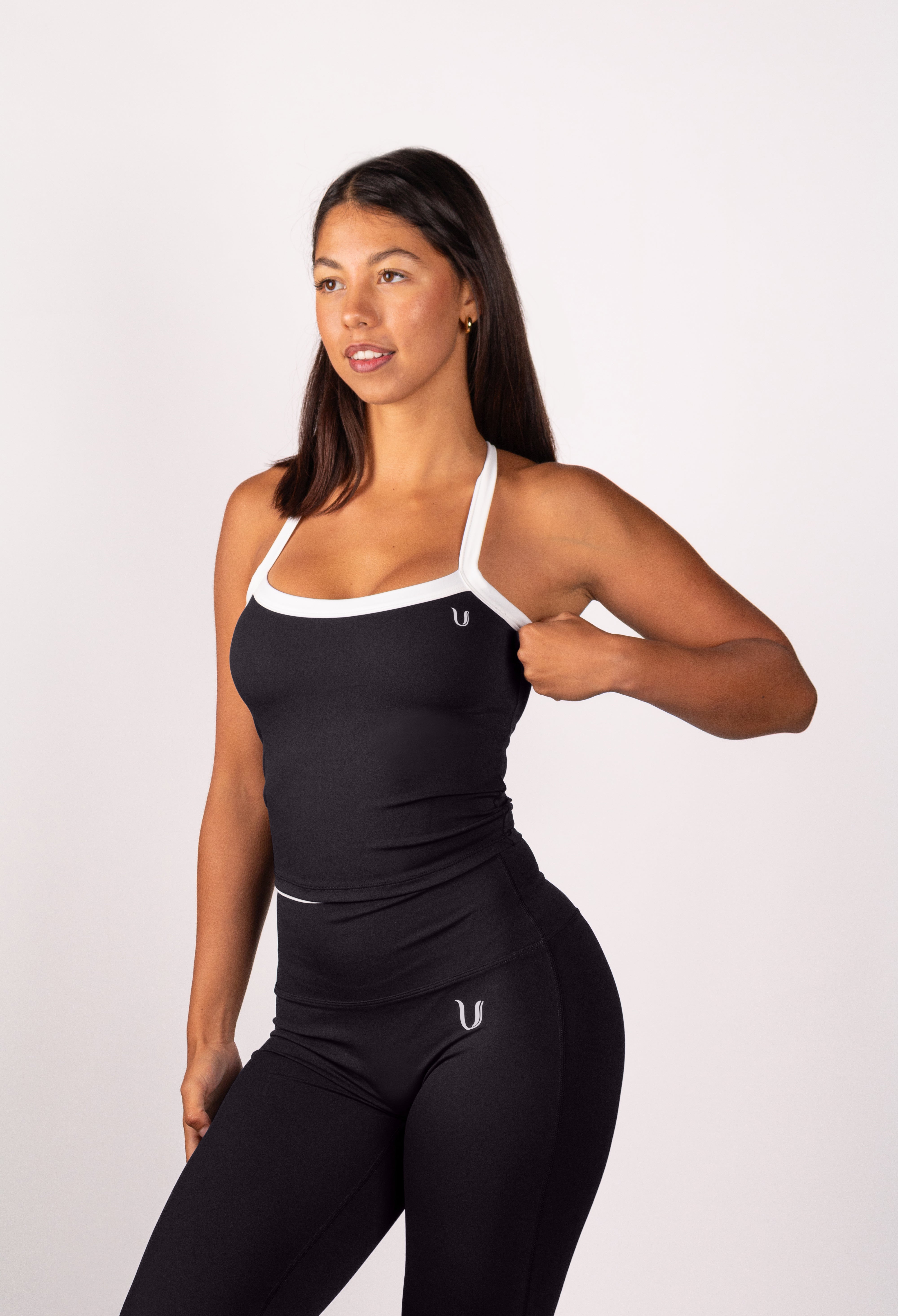 Ivy | Open Back Top – Schwarz