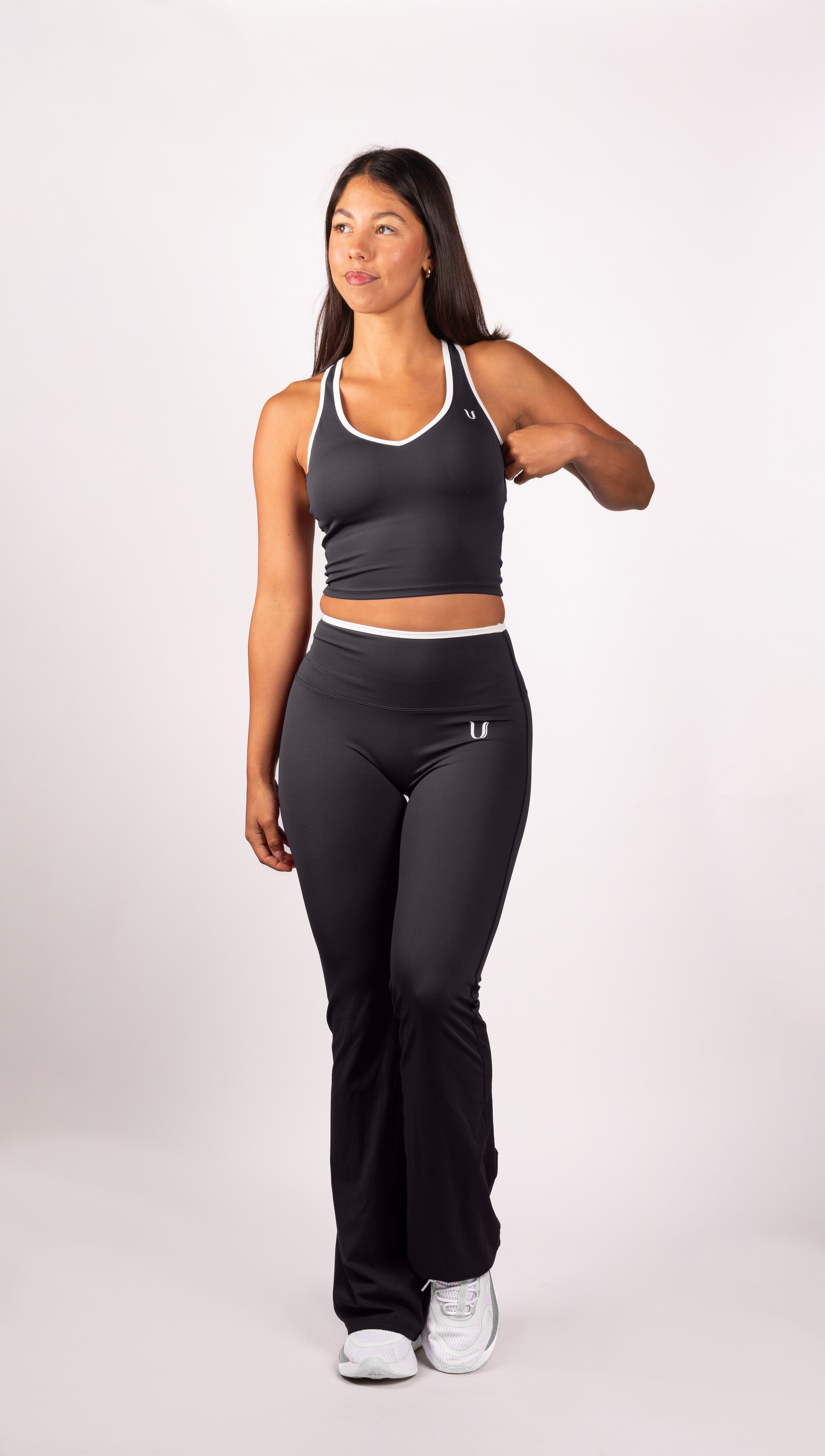 Ivy | Flare Legging – Negro